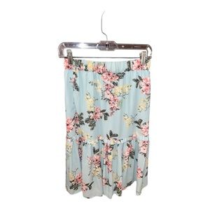 Maison Jules Size Small skirt. Never worn.